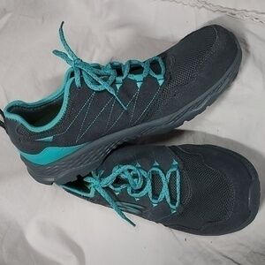 Woman's Skechers  Goga Plus Sneakers Size 9.5